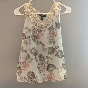 Woman's floral tank top